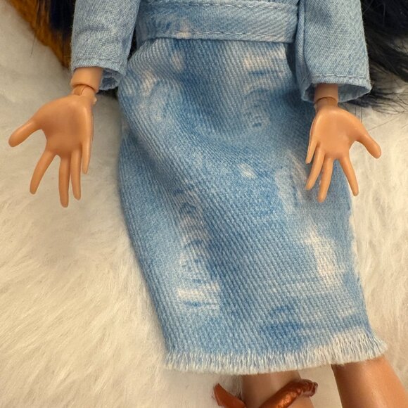 Monster High Cleo de Nile Boo York Fashion Doll Nude With Shoes (SKU: 326TO) - Picture 9 of 14